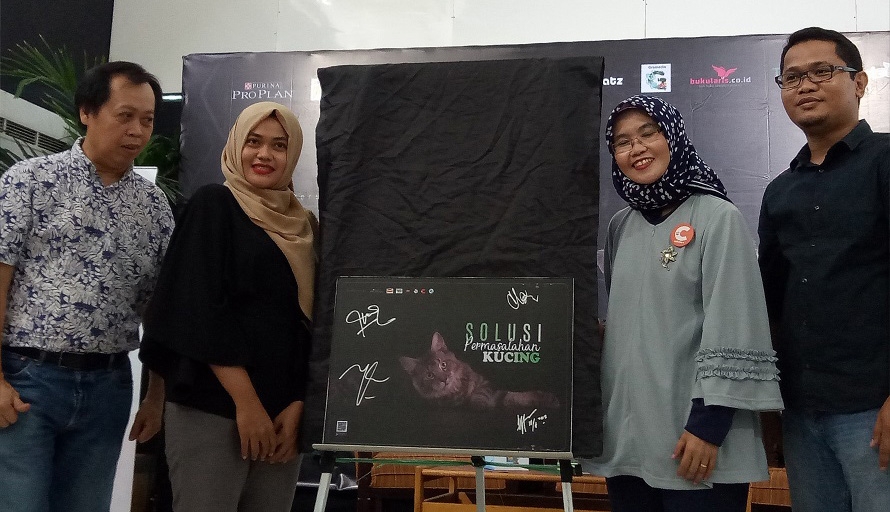 Launching buku Solusi Permasalahan Kucing di Atrium Gramedia, Matraman, Jakpus, Sabtu (19/8/2017).