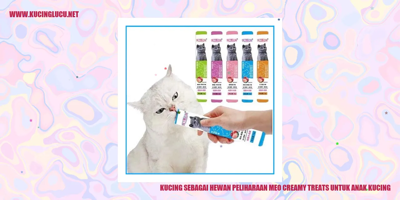 Gambar Kucing Menikmati Meo Creamy Treats