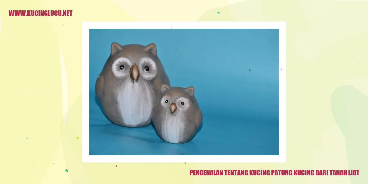 patung kucing dari tanah liat