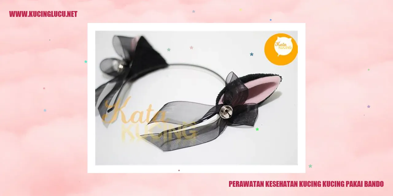 Kucing Mengenakan Bandana