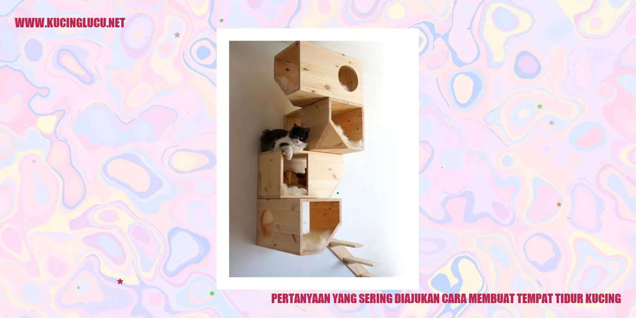 Gambar Kucing Tengah Tidur di Tempat Tidur Buatan Sendiri