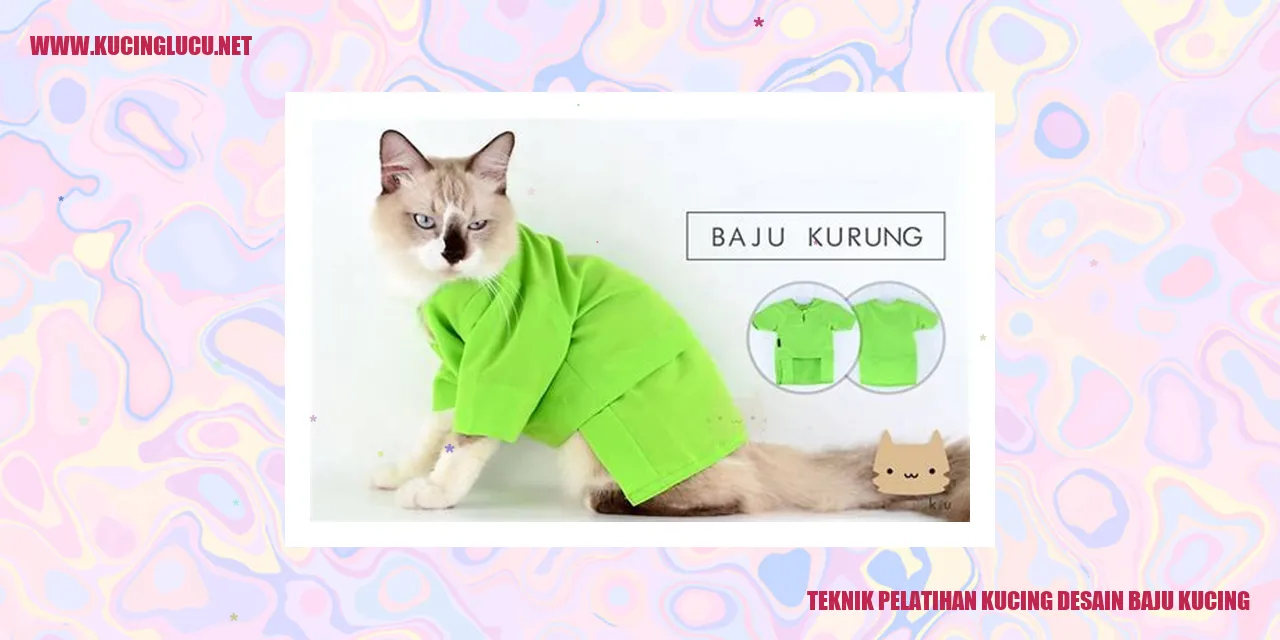 Kucing Menggunakan Baju Kucing